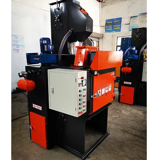 Passen Sie die kleine Reinigungsausrüstung der Tumble Belt Shot Blasting-Maschine Q324 an.